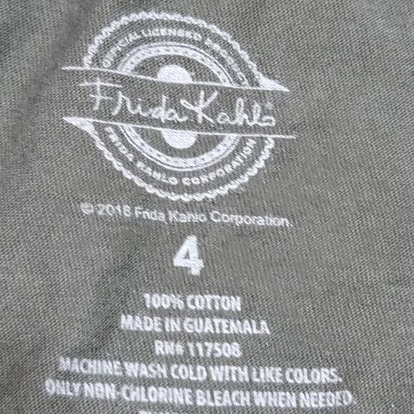 Frida Kahlo Dark Green Tee "Viva La Vida" - Size 4 - Picture 4 of 5